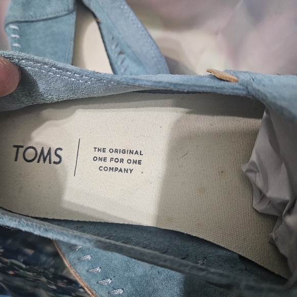 NWOT Toms Teal Suede Slip-On Shoes - Picture 4 of 4